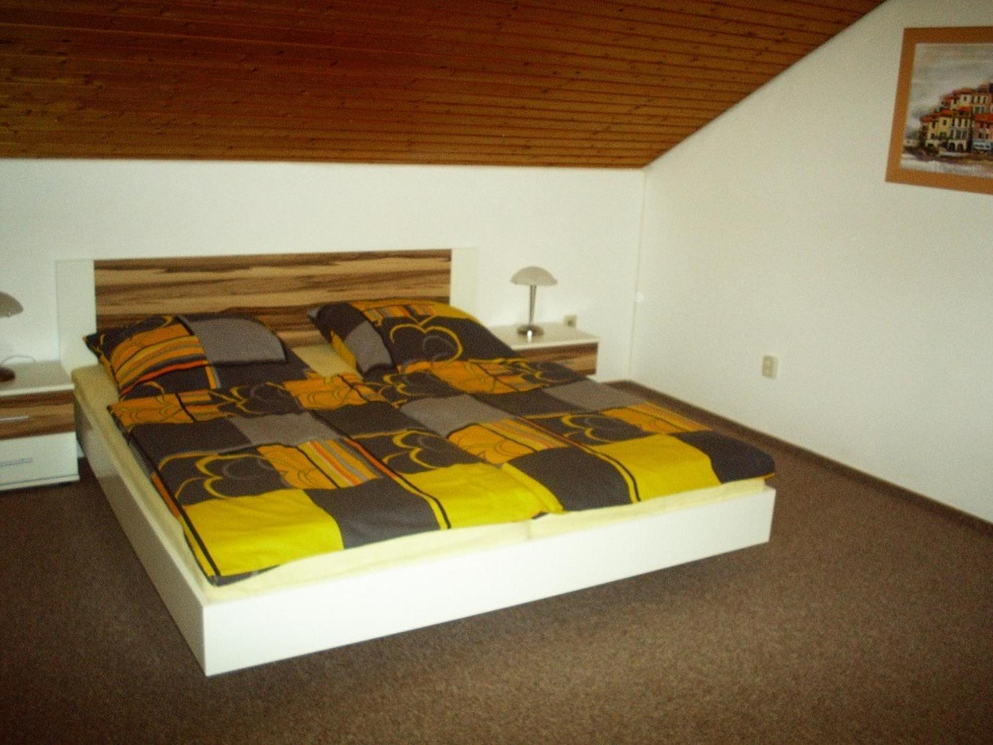 Haus Evi Apartment Neusorg Exterior photo