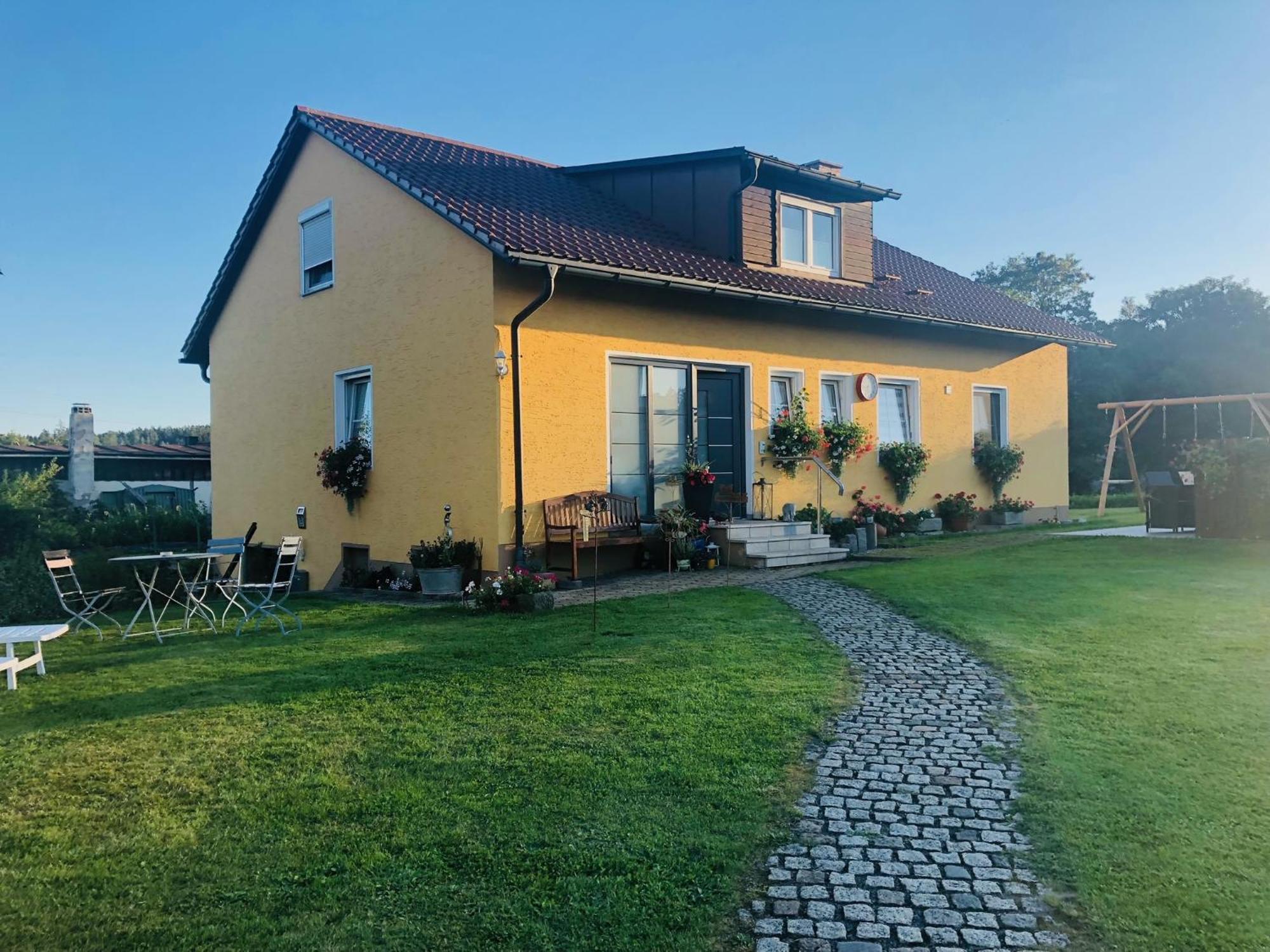 Haus Evi Apartment Neusorg Exterior photo